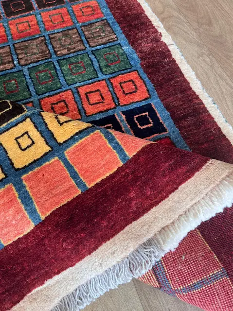 Gabbeh. 135 x 98 cm £ 540-2