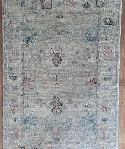 Ushak - 200x145cm