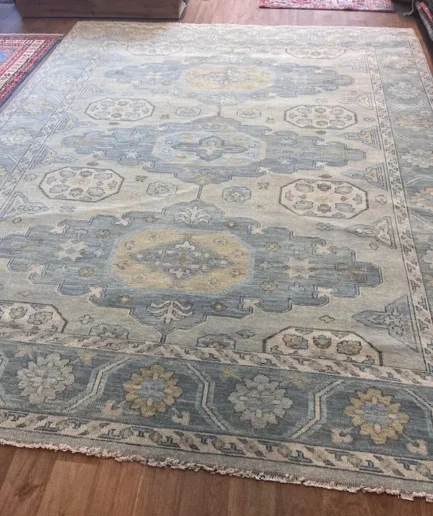 Contemporary - 298 x 243 cm